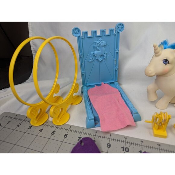 My Little Pony Majesty Castle Accessories Lot - Picture 2 of 10